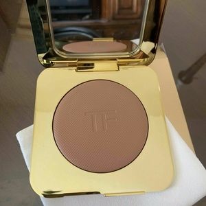 Tom Ford Bronzing Powder 01 GOLD DUST , Full Size .5 OZ / 15 g , New in Box